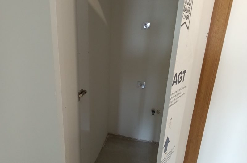 istanbul Arnavutköy Hadımköy mah de butik site içinde satılık 130 m² 3+1 -2. kat daire