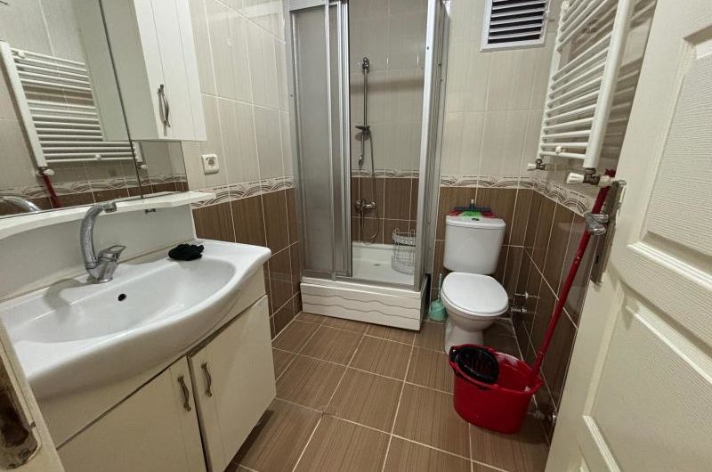 istanbul Bahçelievler cumhuriyet mah de kiralık 85m² 2+1-1. kat daire