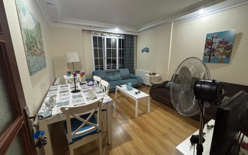 istanbul Bahçelievler kocasinan mah de satılık 90m² 2+1-1.kat daire