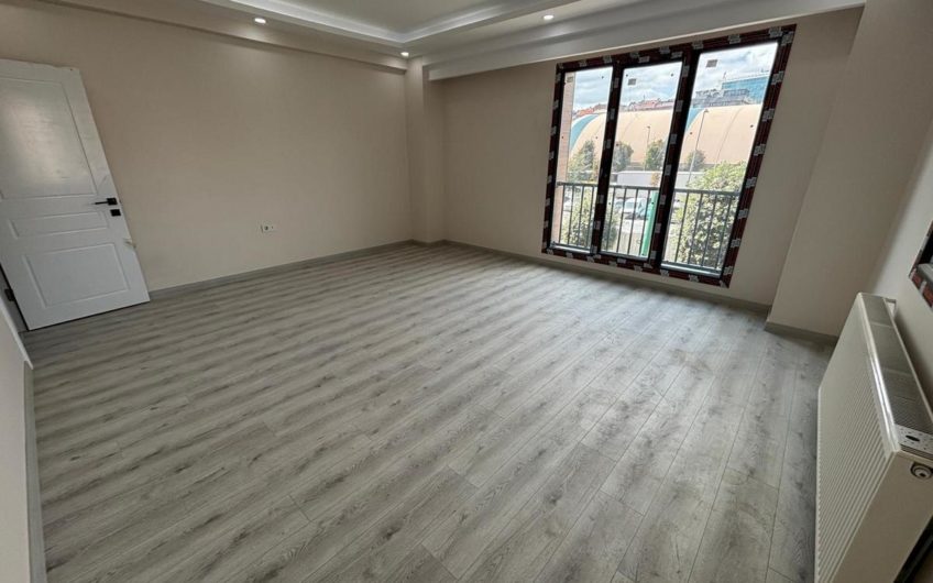 istanbul Bahçelievler Şirinevler mah de kiralık 80m² 2+1- Yüksek giriş kat daire
