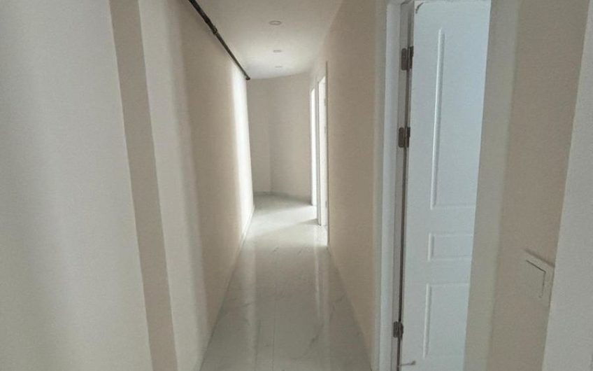 istanbul Bahçelievler Şirinevler mah de kiralık 80m² 2+1- Yüksek giriş kat daire