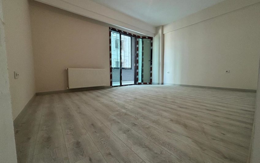 Bahçelievler Şirinevler mah de kiralık 125m² 3+1- 1. kat daire