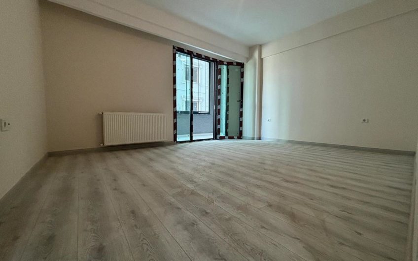Bahçelievler Şirinevler mah de kiralık 125m² 3+1- 1. kat daire