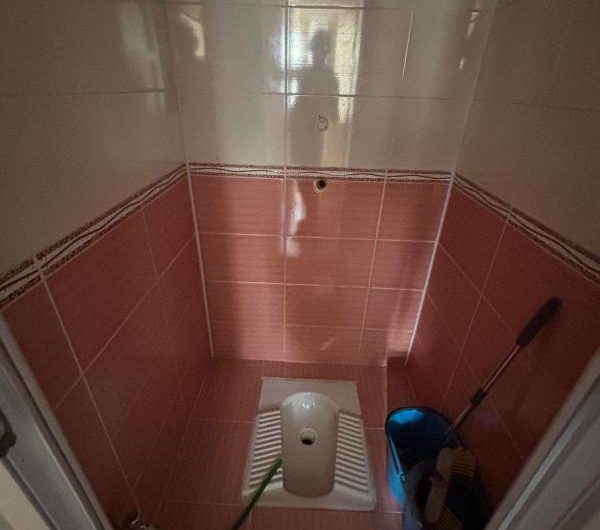 istanbul Bahçelievler Cumhuriyet mah de kiralık 75m² 1+1-yüksek giriş kat daire