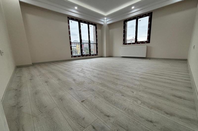 Bahçelievler Şirinevler mah de kiralık 125m² 3+1- 3. kat daire
