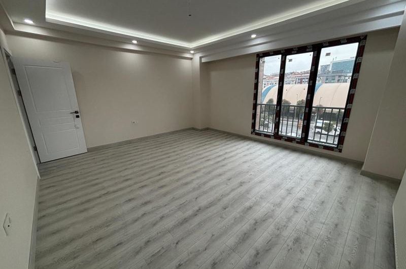 Bahçelievler Şirinevler mah de kiralık 125m² 3+1- 3. kat daire