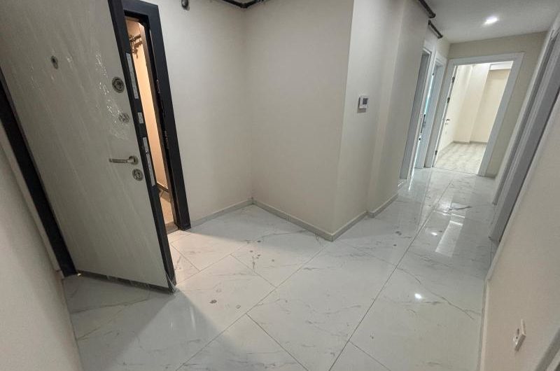 Bahçelievler Şirinevler mah de kiralık 125m² 3+1- 3. kat daire