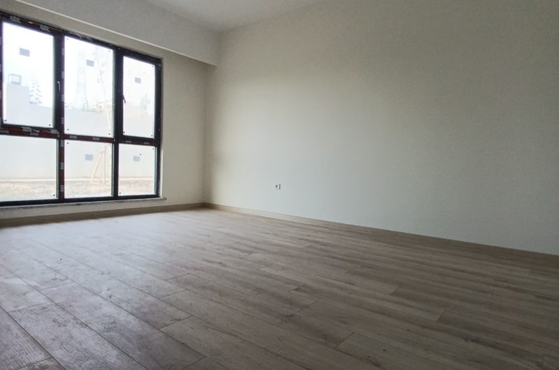 istanbul Arnavutköy Hadımköy mah de butik site içinde satılık 85 m² 2+1 – bahçe kat daire