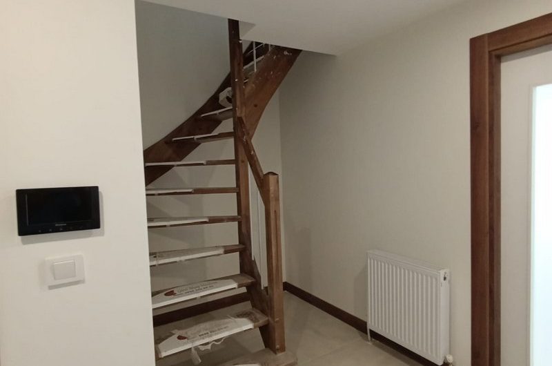 istanbul Arnavutköy Hadımköy mah de butik site içinde satılık net 220 m² 2+1 – sıfır lüks dubleks kat daire