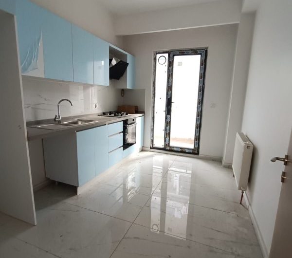 istanbul Arnavutköy Haraççı mah de butik site içinde satılık 130 m² 3+1 – giriş.kat daire