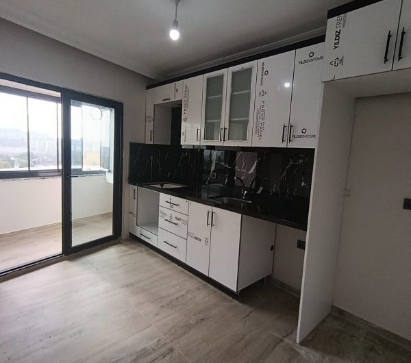 istanbul Bayrampaşa yıldırım mah de satılık 140 m² 3+1 – sıfır lüks 2. kat daire