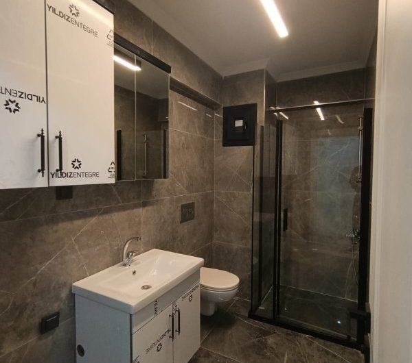 istanbul Bayrampaşa yıldırım mah de satılık 140 m² 3+1 – sıfır lüks 2. kat daire