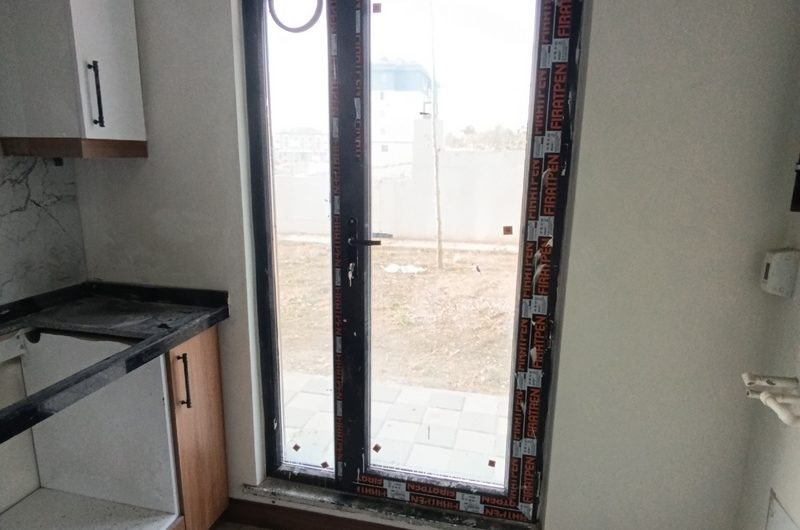 istanbul Arnavutköy Hadımköy mah de butik site içinde satılık 85 m² 2+1 – bahçe kat daire