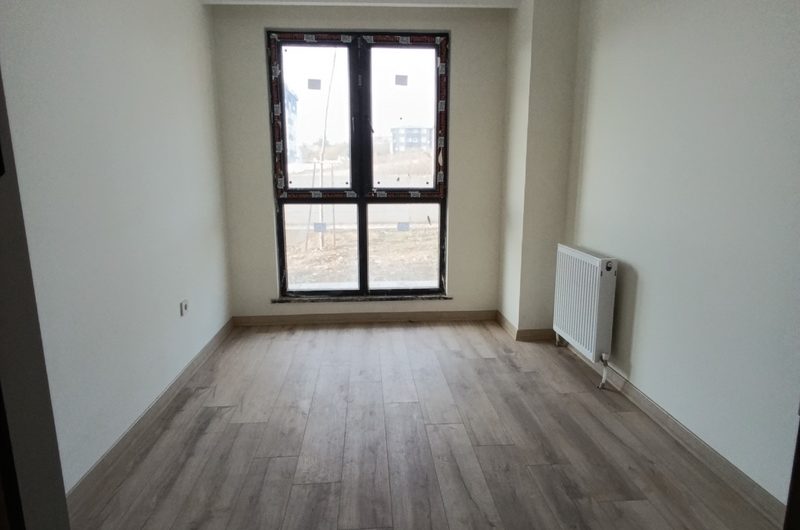 istanbul Arnavutköy Hadımköy mah de butik site içinde satılık 85 m² 2+1 – bahçe kat daire