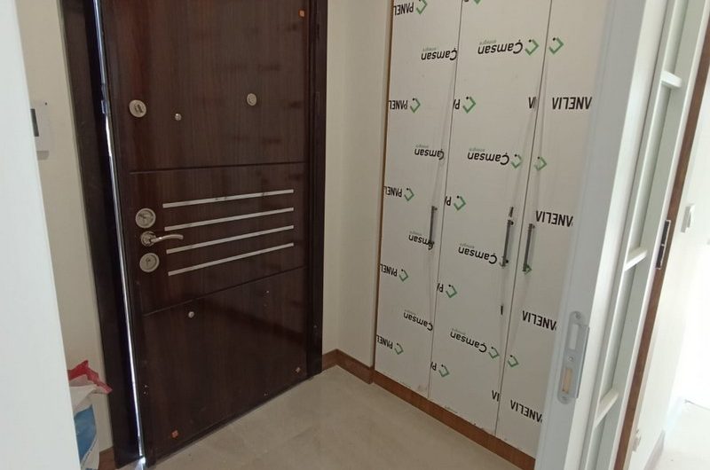 istanbul Arnavutköy Hadımköy mah de butik site içinde satılık net 260 m² 7+1 – sıfır lüks 4 katlı villa