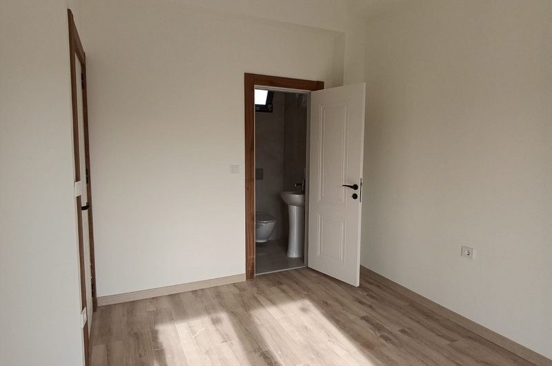 istanbul Arnavutköy Hadımköy mah de butik site içinde satılık net 260 m² 7+1 – sıfır lüks 4 katlı villa