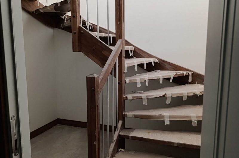 istanbul Arnavutköy Hadımköy mah de butik site içinde satılık net 260 m² 7+1 – sıfır lüks 4 katlı villa