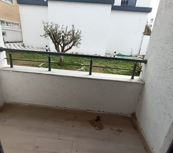 istanbul Arnavutköy Haraççı mah de butik site içinde satılık 130 m² 3+1 – giriş.kat daire