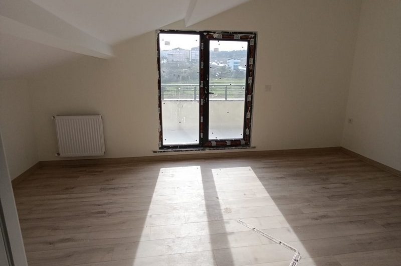 istanbul Arnavutköy Hadımköy mah de butik site içinde satılık net 260 m² 7+1 – sıfır lüks 4 katlı villa