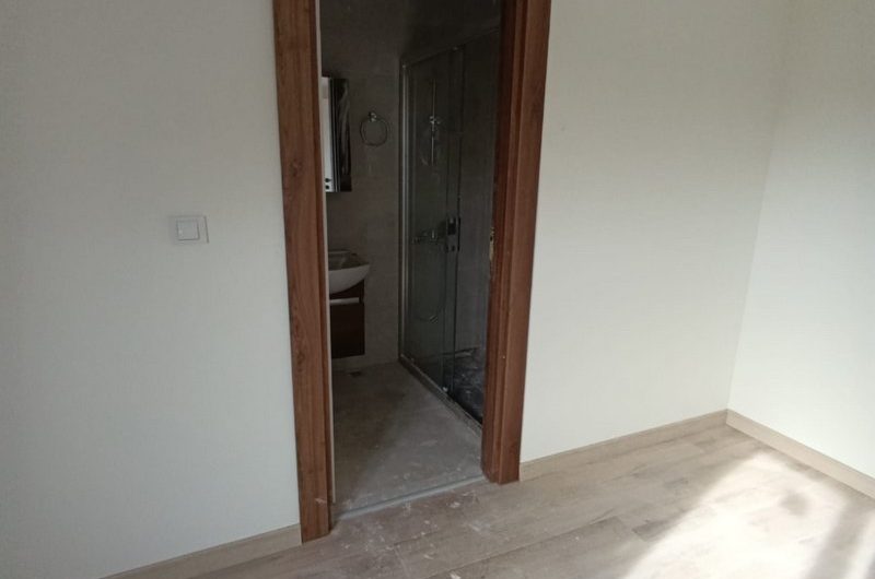 istanbul Arnavutköy Hadımköy mah de butik site içinde satılık net 220 m² 2+1 – sıfır lüks dubleks kat daire