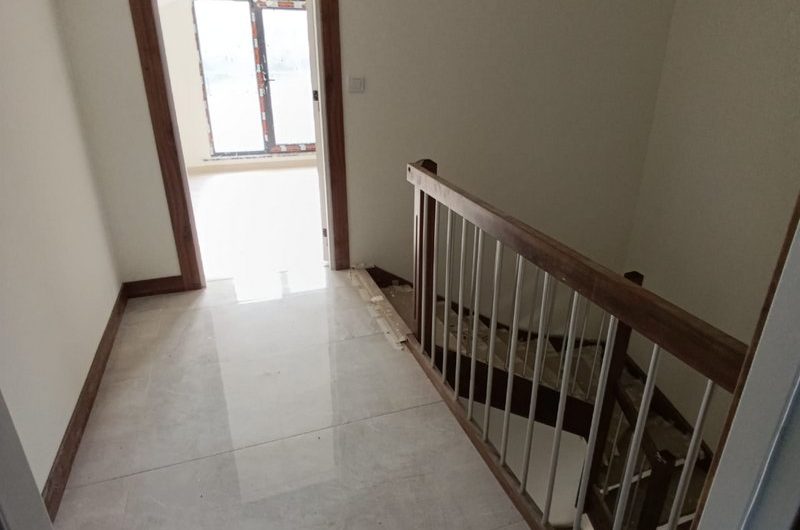 istanbul Arnavutköy Hadımköy mah de butik site içinde satılık net 260 m² 7+1 – sıfır lüks 4 katlı villa