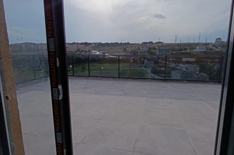 istanbul Arnavutköy Hadımköy mah de butik site içinde satılık net 220 m² 2+1 – sıfır lüks dubleks kat daire