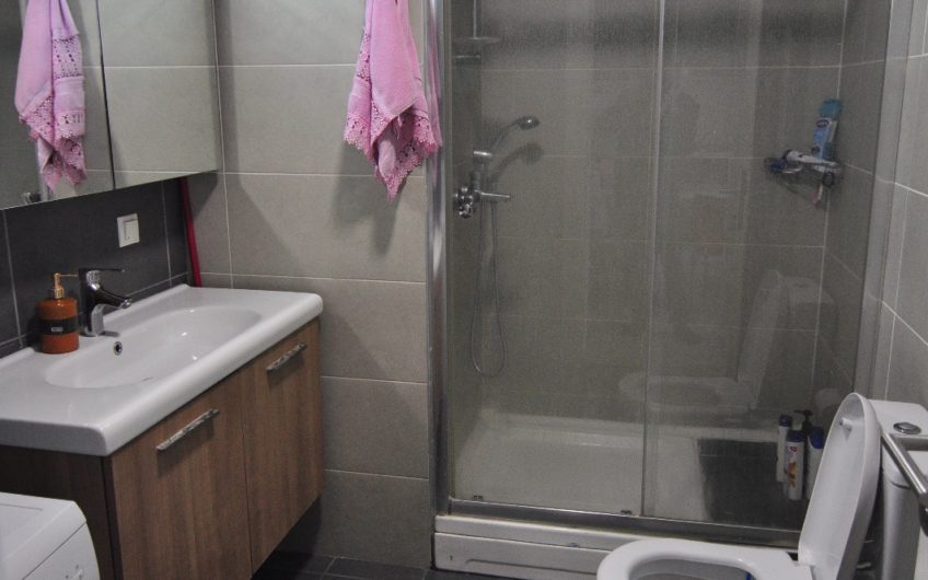 Atakent de site içi satılık 58m² 1+1 -5.kat daire