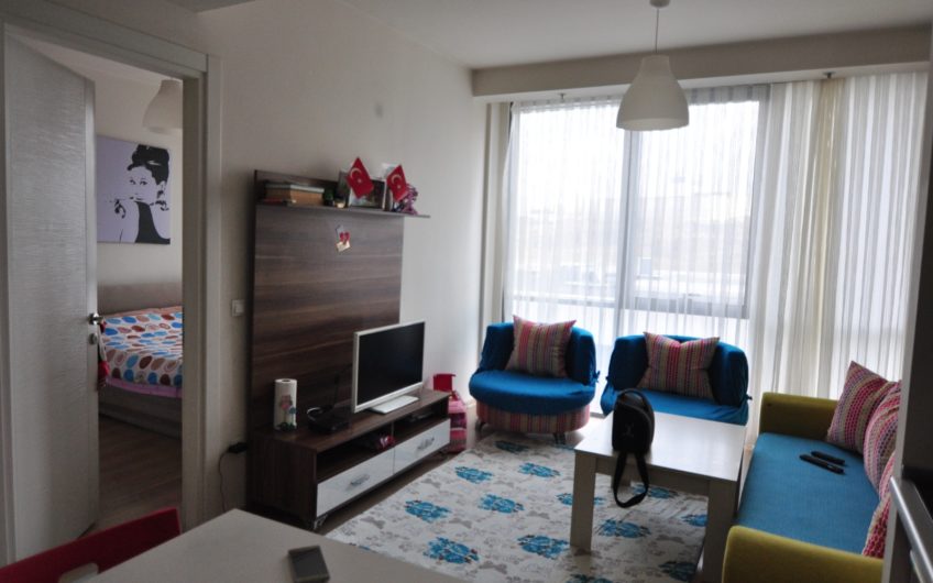 Atakent de site içi satılık 58m² 1+1 -5.kat daire