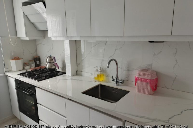 istanbul Arnavutköy hadımköy mah de havalimanına yakın site içinde satılık 75 m² 2+1 – 2. kat daire