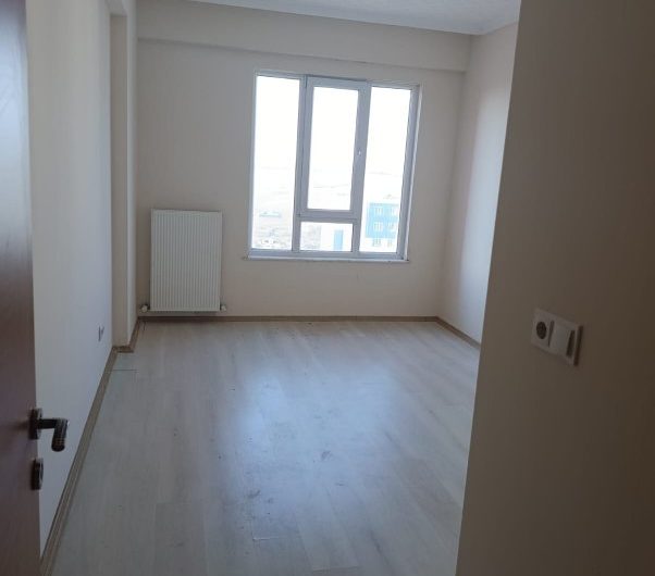 Arnavutköy hadımköy mah de  havalimanına yakın site içinde satılık 150 m² 3+1 – 8. kat daire