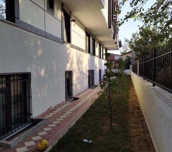 haraççı mah de  havalimanına yakın butik site içinde kiralık 85 m² 2+1 – ters dubleks.kat daire