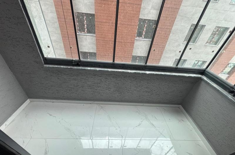 istanbul Bahçelievler Şirinevler mah de Butik site içi Satılık 125m² 3+1- sıfır lüks 4. kat daire