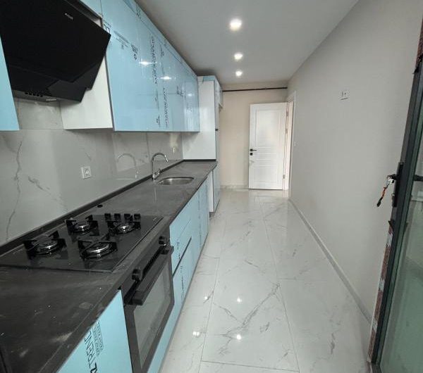istanbul Bahçelievler Şirinevler mah de Butik site içi Satılık 125m² 3+1- sıfır lüks 4. kat daire