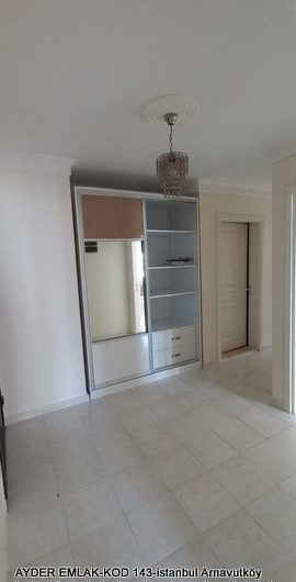 Arnavutköy hadımköy mah de  havalimanına yakın site içinde satılık 130 m² 3+1 – 4. kat daire