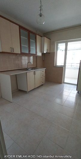 Arnavutköy hadımköy mah de  havalimanına yakın site içinde satılık 130 m² 3+1 – 4. kat daire