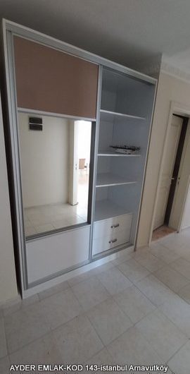 Arnavutköy hadımköy mah de  havalimanına yakın site içinde satılık 130 m² 3+1 – 4. kat daire