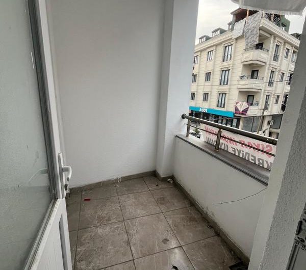 istiklal mah de havalimanına yakın satılık 85m² 2+1 –1.kat daire