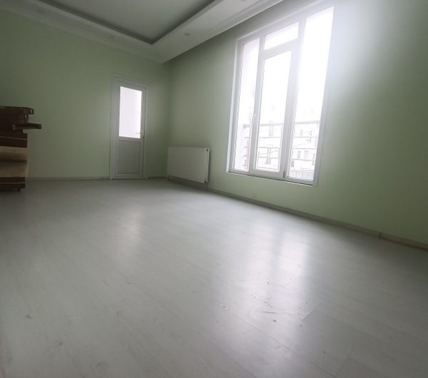 istiklal mah de havalimanına yakın satılık 85m² 2+1 –1.kat daire