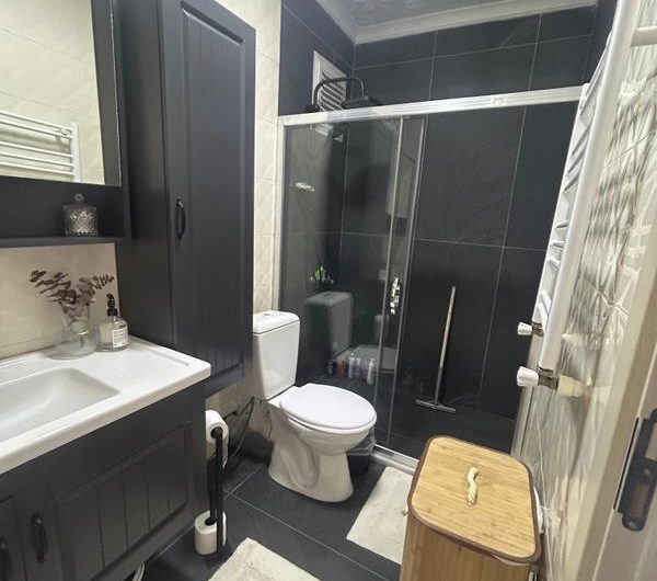 istanbul Arnavutköy islambey mah de satılık 160 m² 4+1 -dubleks.kat daire