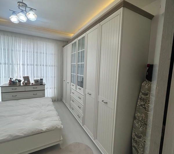 istanbul Arnavutköy islambey mah de satılık 160 m² 4+1 -dubleks.kat daire