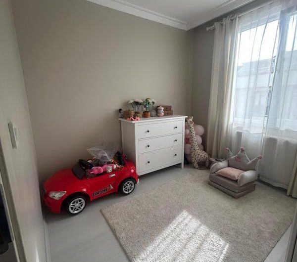 istanbul Arnavutköy islambey mah de satılık 160 m² 4+1 -dubleks.kat daire