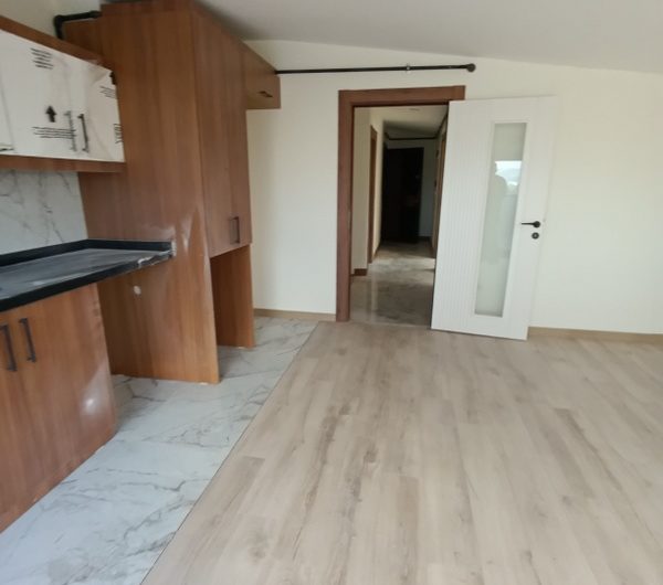 istanbul Arnavutköy Hadımköy mah de satılık 160 m² 5+1+ebeveynbanyolu sıfır lüks dubleks kat daire