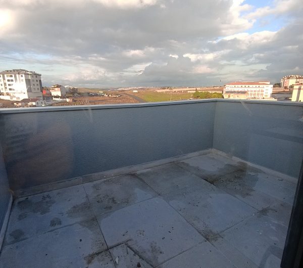 istanbul Arnavutköy Hadımköy mah de satılık 160 m² 5+1+ebeveynbanyolu sıfır lüks dubleks kat daire