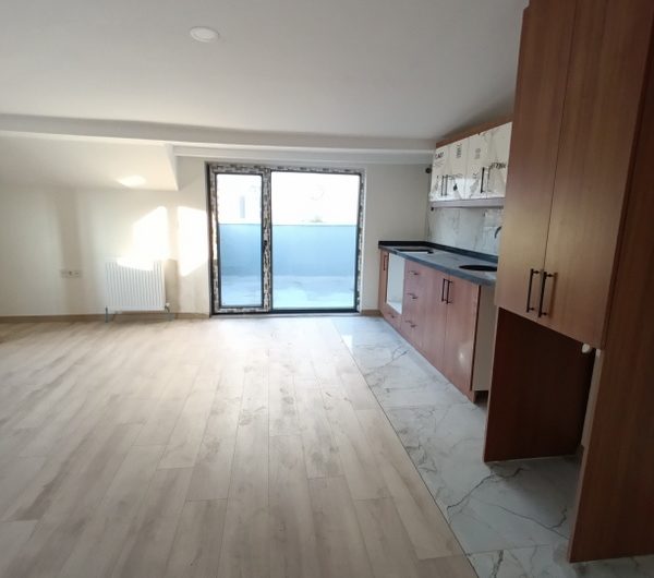istanbul Arnavutköy Hadımköy mah de satılık 160 m² 5+1+ebeveynbanyolu sıfır lüks dubleks kat daire