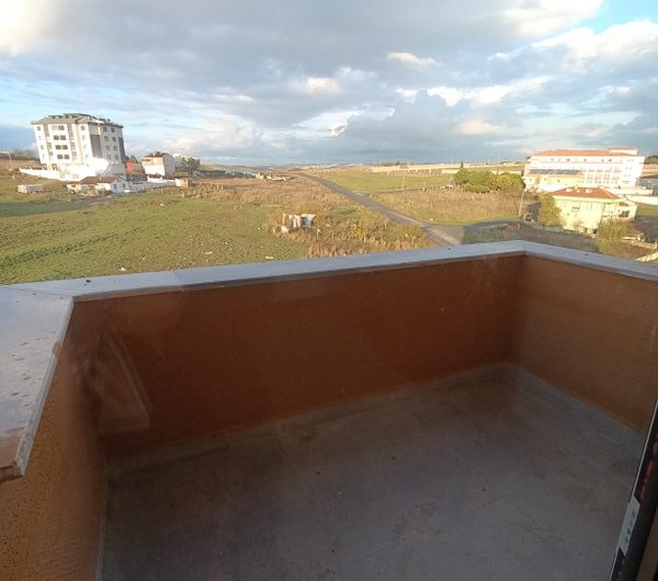 istanbul Arnavutköy Hadımköy mah de satılık 160 m² 5+1+ebeveynbanyolu sıfır lüks dubleks kat daire