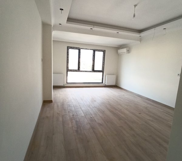 istanbul Arnavutköy Hadımköy mah de satılık 220 m² 6+1+ebeveymbanyolu sıfır lüks dubleks kat daire