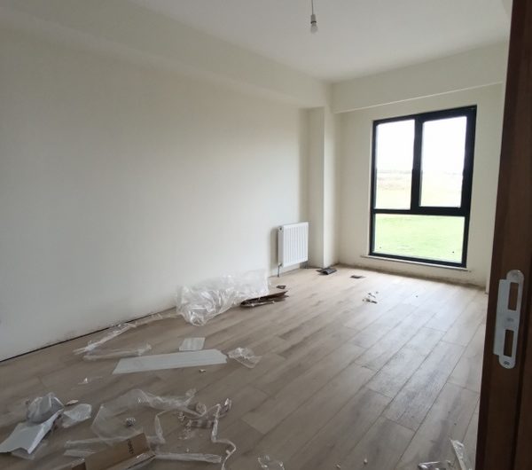 istanbul Arnavutköy Hadımköy mah de satılık 120 m² 3+1 +ebeveyn banyolu sıfır lüks 3.kat daire