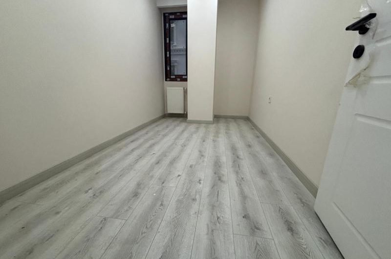 istanbul Bahçelievler Şirinevler mah de kiralık 85m² 2+1- yüksek giriş kat daire