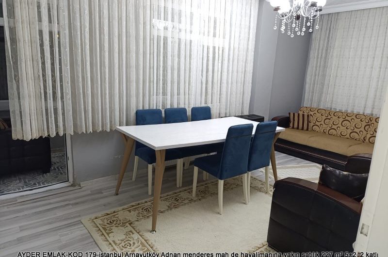 istanbul Arnavutköy Adnan menderes mah de havalimanına yakın satılık 227 m² 5+2–2 katlı müstakil Ev