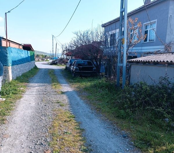 istanbul Arnavutköy Adnan menderes mah de havalimanına yakın satılık 227 m² 5+2–2 katlı müstakil Ev